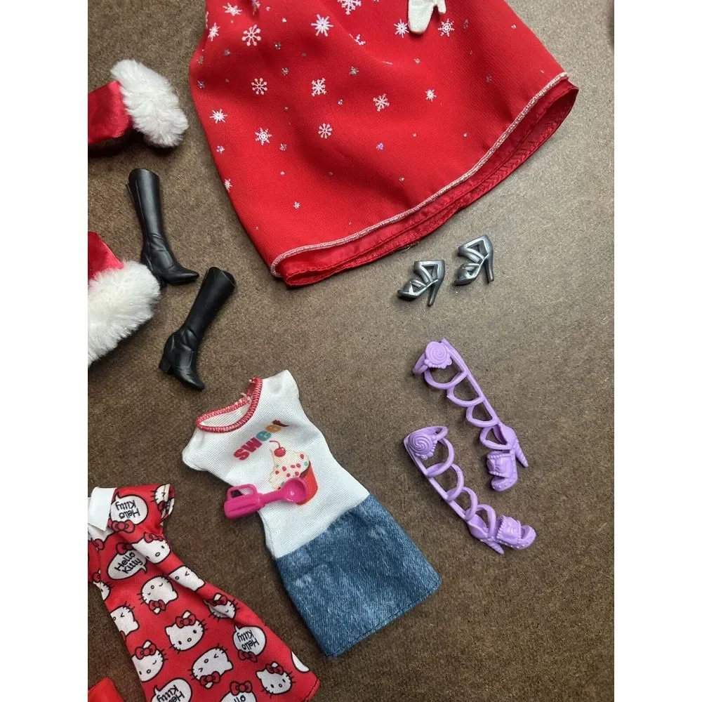 Barbie Outfits And Accessories 10 Complete Outfits Over 45 Pieces!